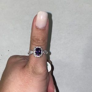 🚨🚨ALL RINGS BUY ONE GET ONE HALF OFF OF EQUAL OR LESSER VALUE 🚨🚨